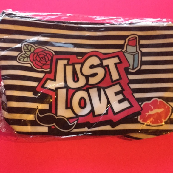 MakeUp Bags - Picture 3 of 8